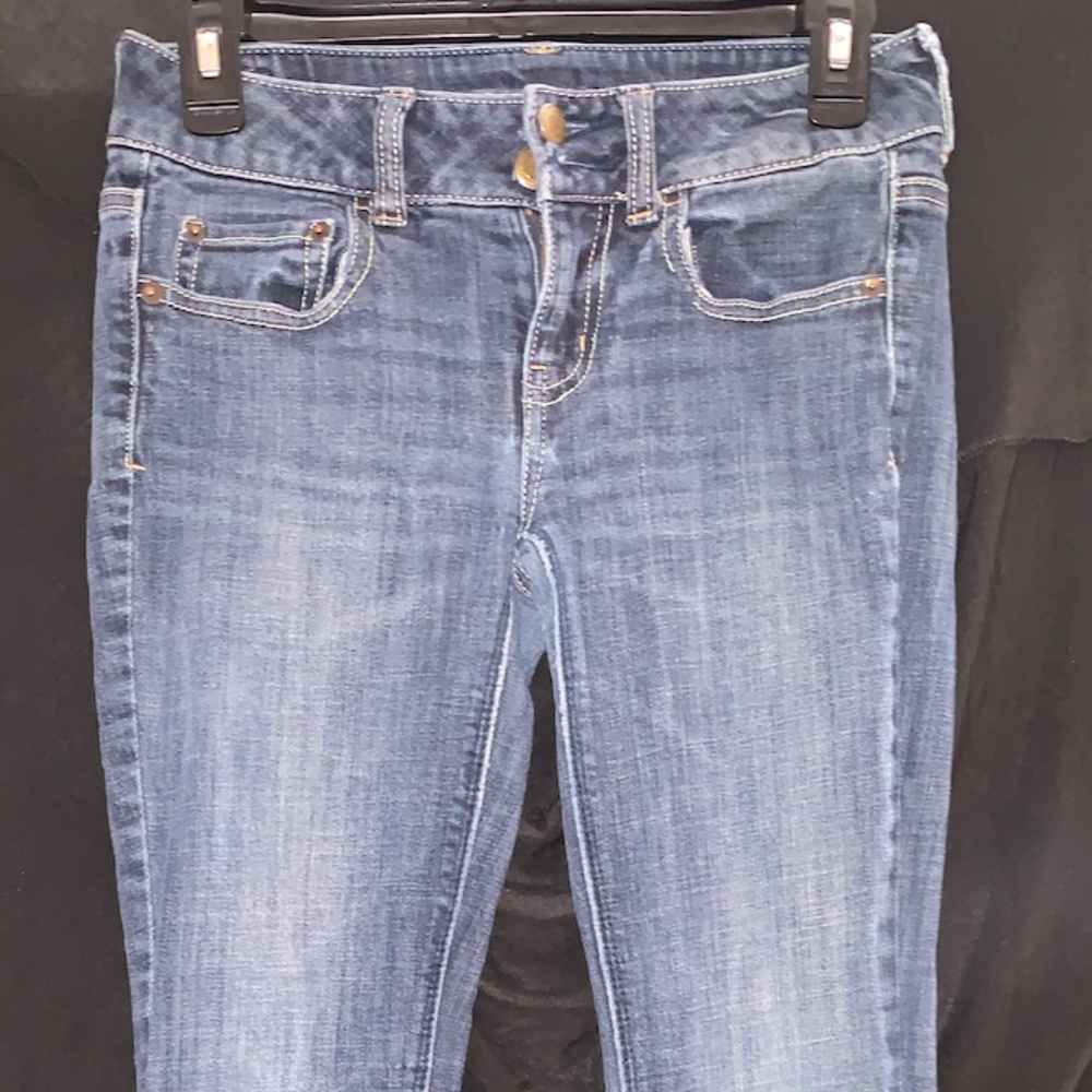 AMERICAN EAGLE ARTIST STRETCH JEANS SIZE 0